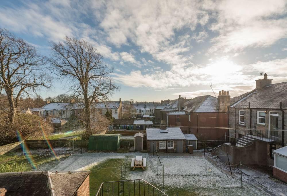 Brucefield Avenue, Dunfermline Apartment Екстериор снимка